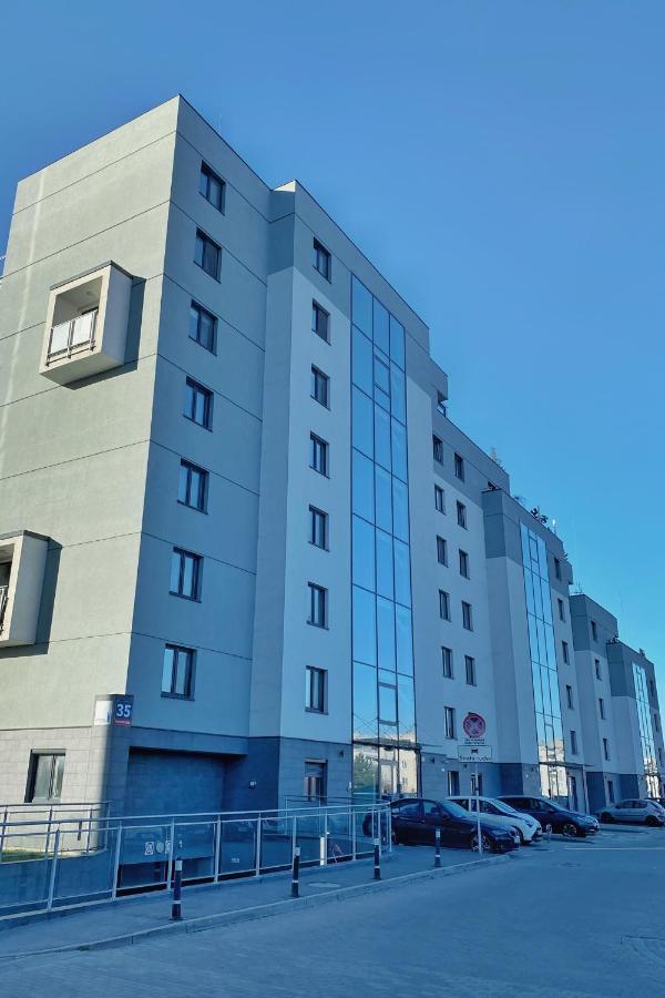 Capital Towers - Apartament Green Z Widokiem Na Rzeke Rzeszów Exteriér fotografie