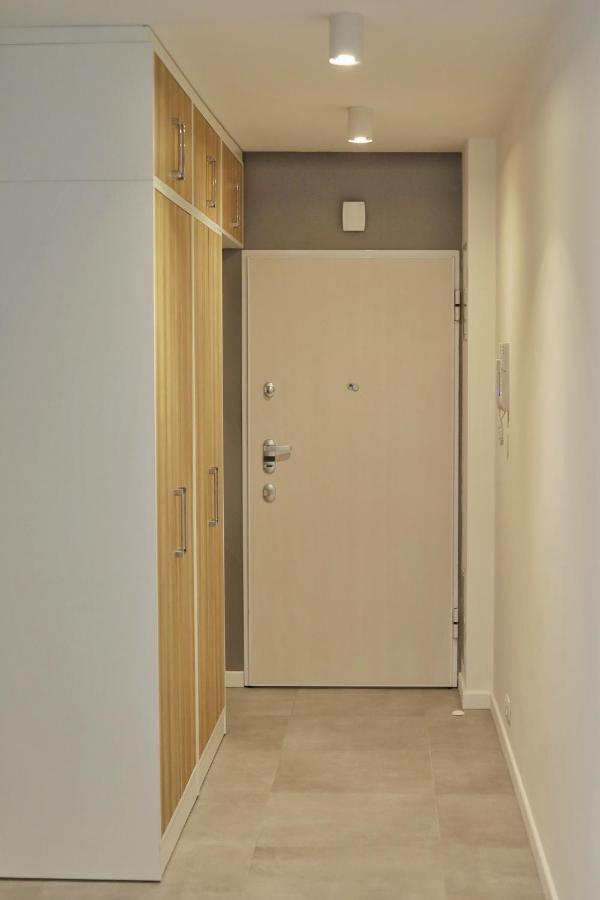 Capital Towers - Apartament Green Z Widokiem Na Rzeke Rzeszów Exteriér fotografie
