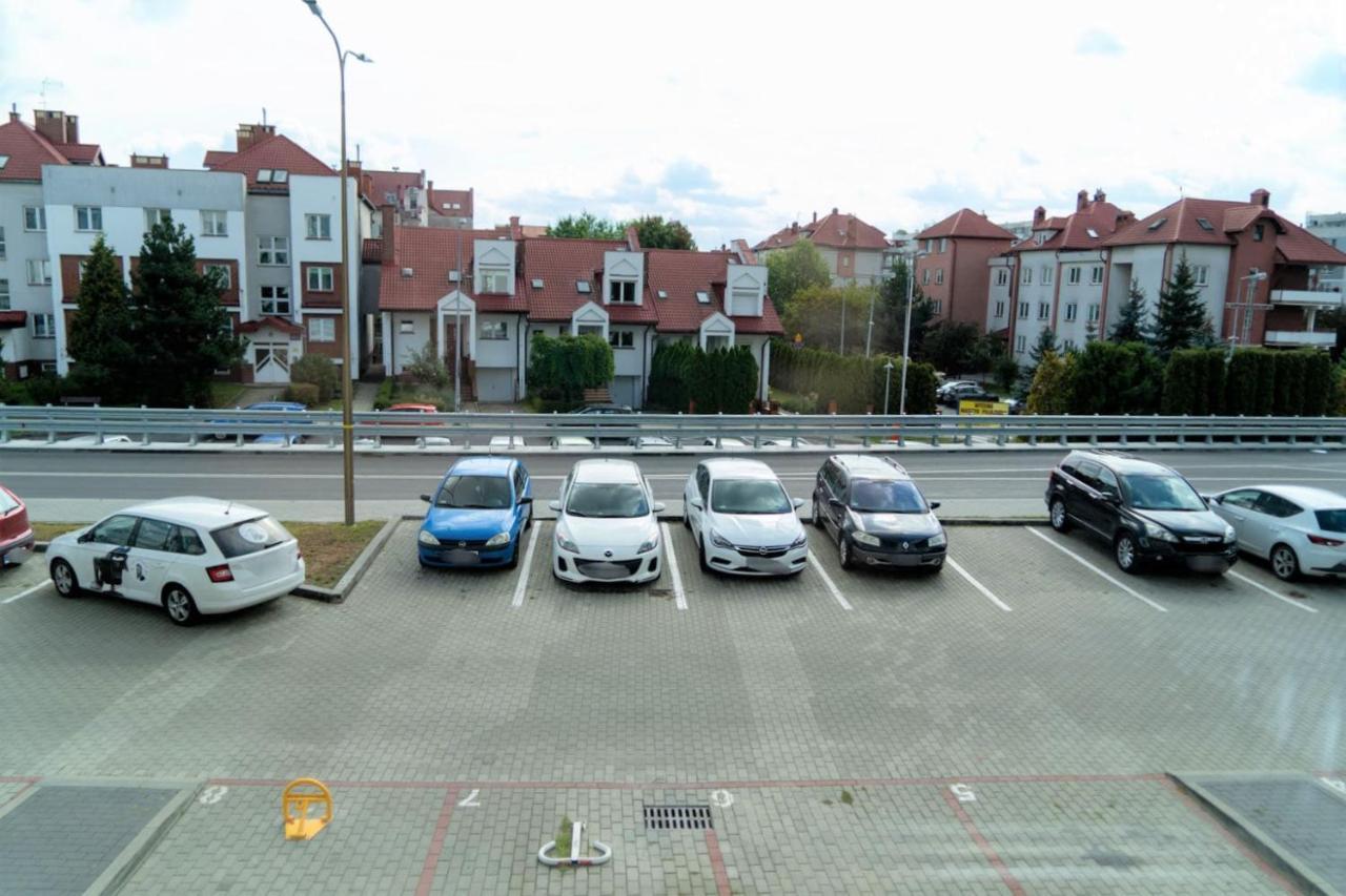 Capital Towers - Apartament Green Z Widokiem Na Rzeke Rzeszów Exteriér fotografie